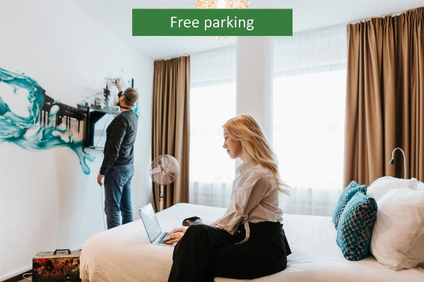 The Hague Teleport Hotel image 1